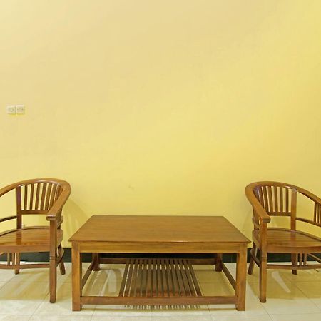 Oyo 931 Dara Dewi Homestay Yogyakarta Dış mekan fotoğraf